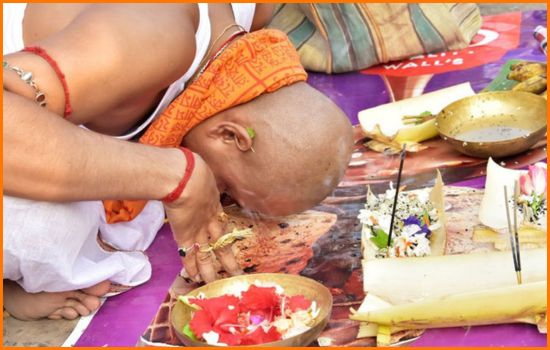 Hindi_North_Indian_Bihari_Pandits_Book_Pandit_Online_Now_In_Bangalore_Hyderabad_Chennai_Kolkata_Delhi_Mumbai_For_Brahmin_Bhoj_Through_Vedyagya
